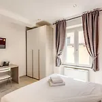 アウレリア バチカン アパートホテル 4*