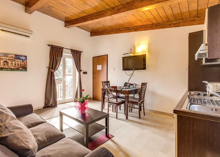 Aurelia Vatican Aparthotel 4*